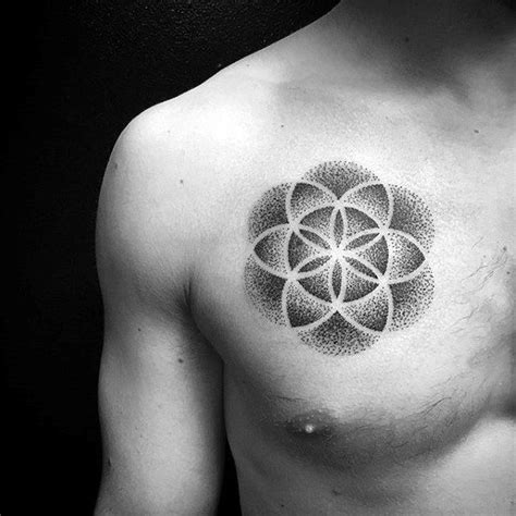 tatuajes en el pecho nombre|180 Tatuajes en el PECHO que te dejarán sin habla